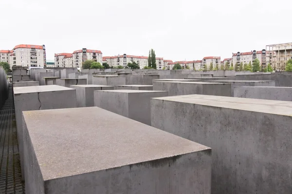 Berlin Soykırım Anıtı Manzarası