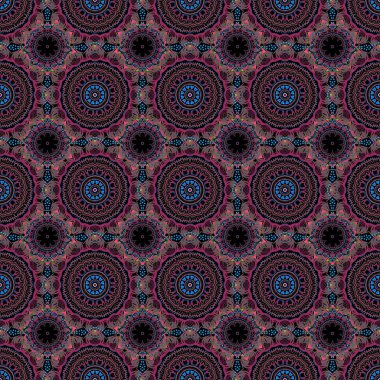 Siyah arka planda pembe, yeşil ve mavi pürüzsüz desen. Doğum günü kartı, davetiye ya da afiş için iyidir. Ortaçağ çiçek desenli. Dekoratif simetri arabesk.