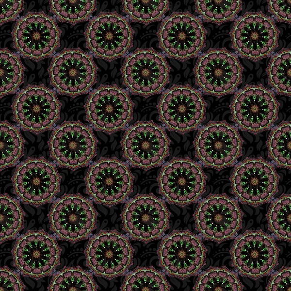 Eski Fas, Arap ve Türk süslemelerini taşıyın. Siyah arkaplanda pürüzsüz yeşil ve kahverengi vintage desen.