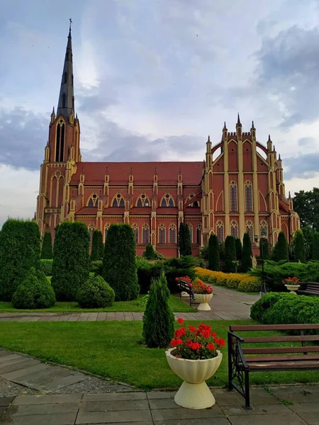 Igreja Católica da Santíssima Trindade em Gervyaty, região de Grodno, Bielorrússia — Fotografia de Stock