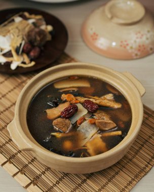 Vejetaryen Bak Kut Teh