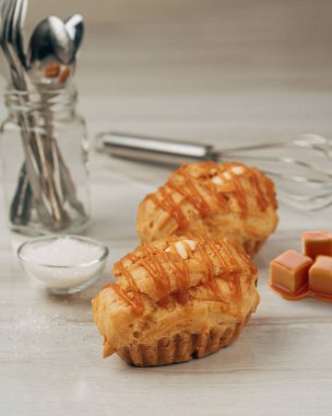 Taze Mini Kremalı Kekler