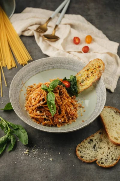 Pikantne Spaghetti Chlebem — Zdjęcie stockowe