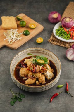 Endonezya Geleneksel Gıda Salatası Gado-gado, Rujak, Tahu Gejrot