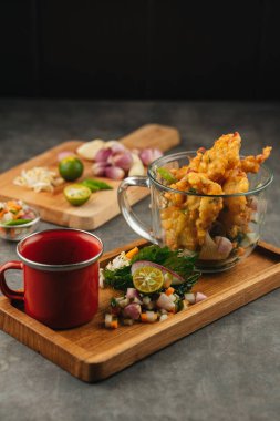 Bakwan Endonezya usulü Kızarmış Börek Sebze ve Vurucudan oluşan