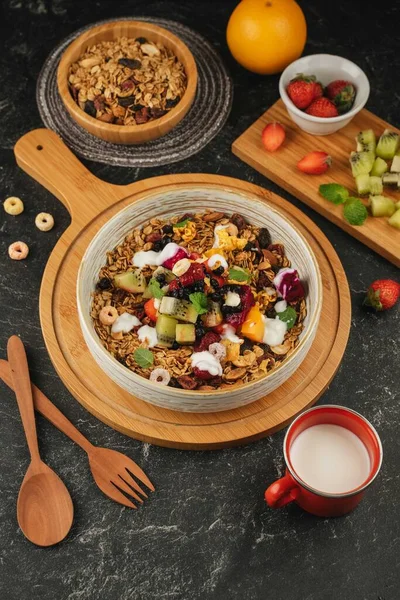 Granola Mixed Fruits Seeds Beery Mayonnaise Topped — Stok Foto
