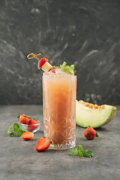 Färsk Sommar Melon Strawberry Mocktail — Stockfoto
