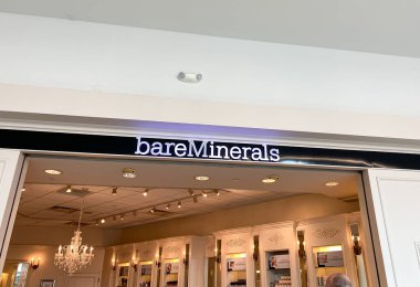 Orlando, FL / USA-2 / 17 / 20: The cosmetics store Bare Minerals storefront at the MIllenia Mall, Orlando, Florida.