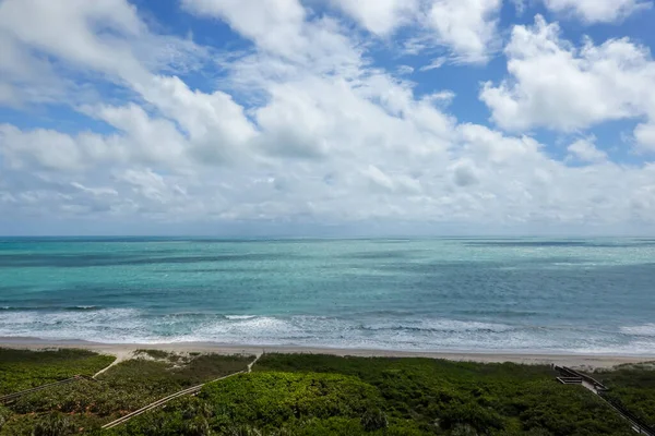 Une Vue Aérienne Eau Bleue Turquoise Océan Atlantique Par Une — Photo