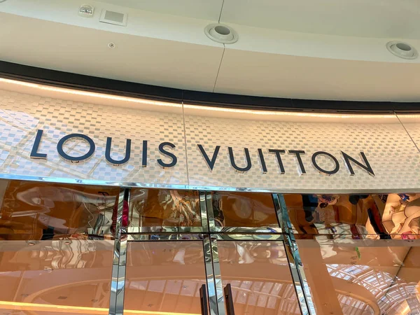 Orlando Usa External Sign Louis Vuitton Boutique Retail Store Millenia — 스톡 사진