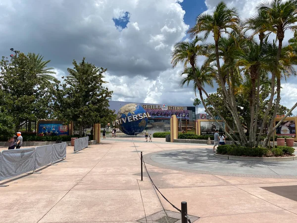 Orlando Usa Gente Che Cammina Nei Quasi Vuoti Universal Studios — Foto Stock