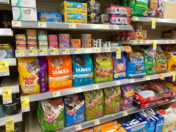 Orlando Usa Visning Mängd Olika Hund Och Katt Mat Walgreens — Stockfoto