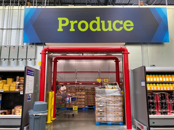 Orlando Usa Produce Sign Refrigerated Produce Room Sams Club Warehouse — 스톡 사진