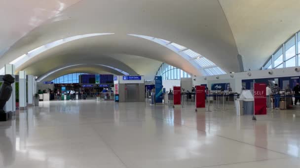 Louis Usa Intérieur Aéroport International Lambert Louis Presque Vide — Video