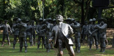 Manila / Filipinler - 27 Aralık 2016: Jose Rizal Şehitliği - Rizal Park 'ta İnfaz Sahnesi