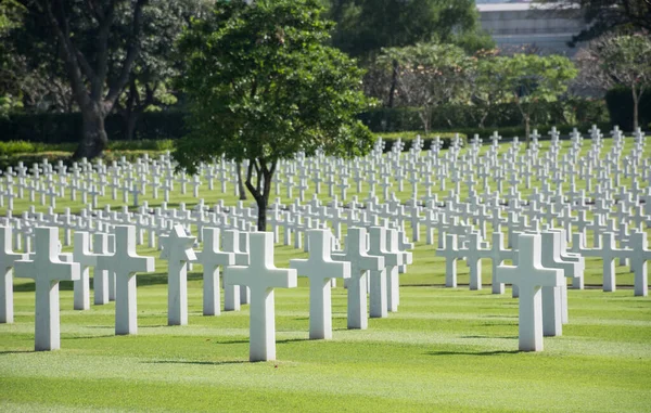 Manila, Filipinler - 17 Ocak 2017: Amerikan Savaş Mezarlığı