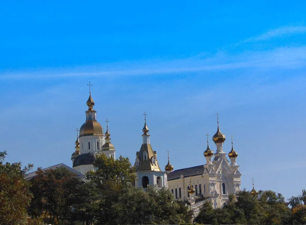 Catedral Pokrovsky Kharkov Ucrânia Mosteiro Pokrovsky Mosteiro Masculino Ortodoxo Centro — Fotografia de Stock