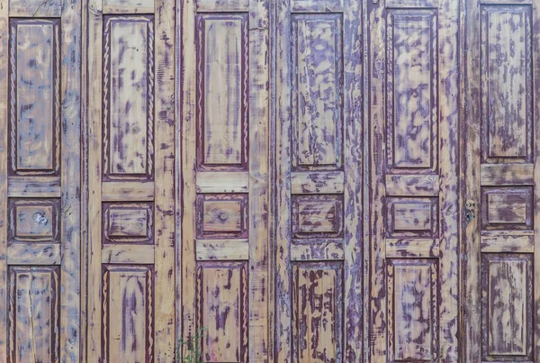 Περίφραξη Από Παλιές Πόρτες Ξεφλούδισμα Χρώματος — Φωτογραφία Αρχείου