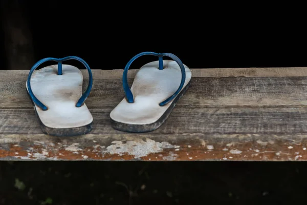 Vintage Sandal Thongs Flip Flop Blue Color Shoes Wooden Staircase — стоковое фото