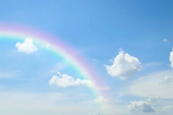 Cloudscape Arco Iris Del Cielo Natural Con Cielo Azul Nubes — Foto de Stock