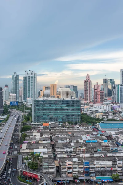Бангкок Таиланд Мая 2018 Года Строительство Города Грозовых Тучах Небоскреба — стоковое фото