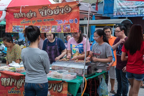 Ang Thong Tailandia Agosto 2018 Chef Identificado Que Cocina Una —  Fotos de Stock