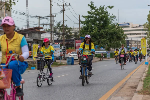 アントン 2018 自転車国連 2018 イベントはアントンの道路をバイパスします タイの多くの主要な道路は 自転車国連 愛国イベントは 全国各地で開催のため閉鎖されました — ストック写真