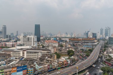 Smog Pm2.5 toz Bangkok standart değeri aşan