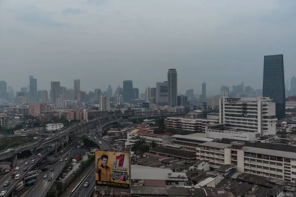 La poussière de smog PM2.5 dépasse la valeur standard de Bangkok — Photo