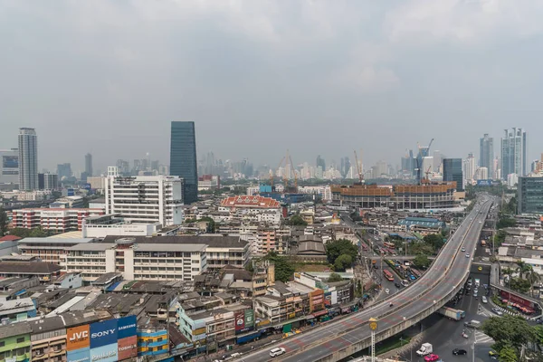 Smog PM2.5 dust exceed standard value of Bangkok — Stock Photo, Image