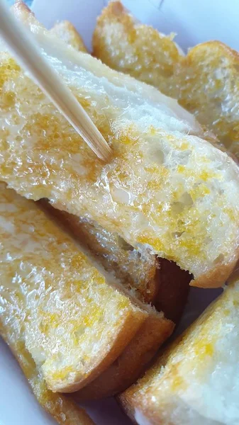 Panecillos de mantequilla al vapor en el mercado de alimentos o restaurante — Foto de Stock