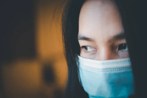 Mulher Bonita Asiática Usando Máscara Máscara Proteção Respiratória Contra Epidemia — Fotografia de Stock