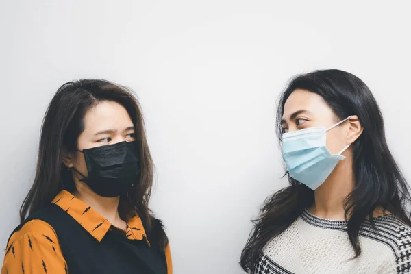 Ázsiai Csinos Nők Visel Maszk Légúti Védelem Maszk Járvány Influenza — Stock Fotó