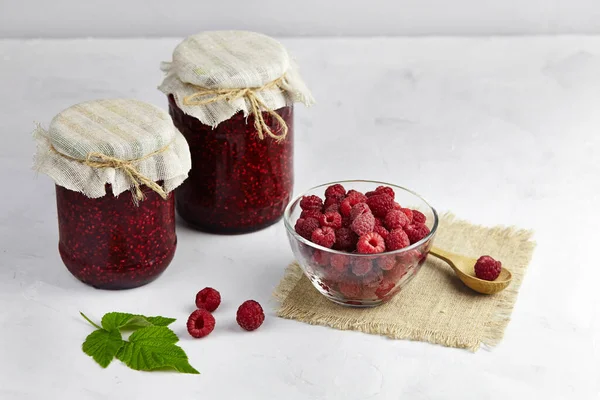 Raspberry Jam Jars Raspberry Berries Transparent Bowl Linen Napkin Light — Stock Photo, Image