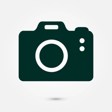 Fotoğraf makinesi simgesi. DSLR kamera simgesi. Dijital kamera. Düz tasarım biçimi. 