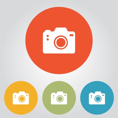 Fotoğraf makinesi simgesi. DSLR kamera simgesi. Dijital kamera. Düz tasarım biçimi. 