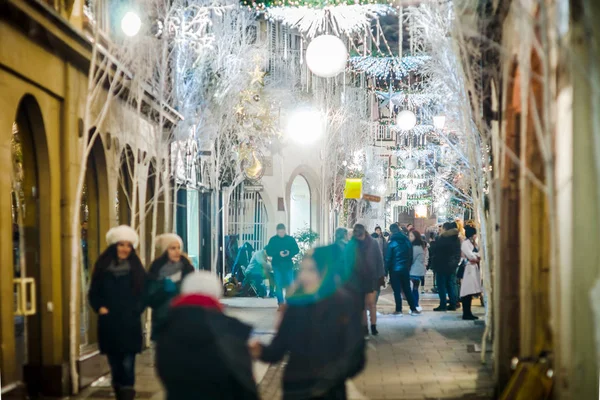 Рождественская Уличная Отделка Страсбурга Выделенные Здания Новогодняя Атмосфера Франция — стоковое фото