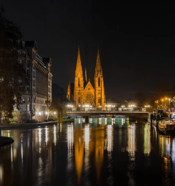 Гарна Церква Святого Павла Страсбурзі Підкреслили Нічний Час Франції — стокове фото
