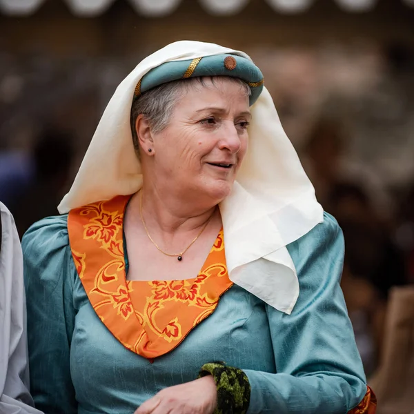 Editorial: 9th June 2019: Chatenois, France. Fancy-dress medieva — Stock Photo, Image