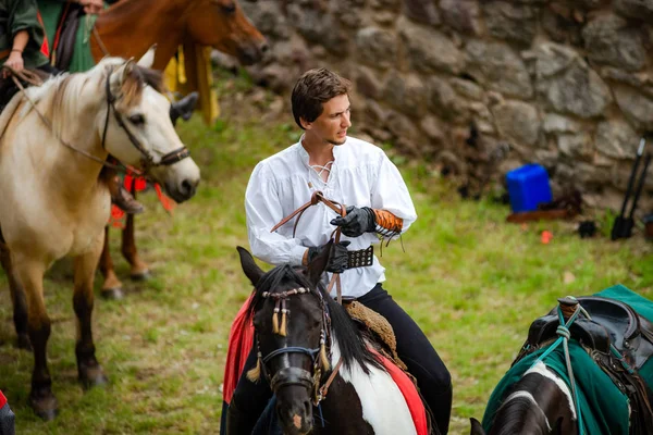 Editorial: 9th June 2019: Chatenois, France. Fancy-dress medieva — Stock Photo, Image