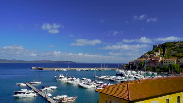 Sol Brillante Cálido Día Verano Sobre Bahía Península Toscana Gran — Vídeos de Stock