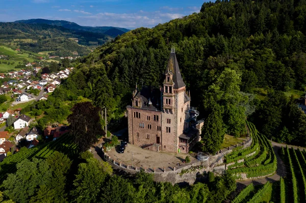 Veduta aerea del vecchio castello feudale Burg Rodech — Foto Stock