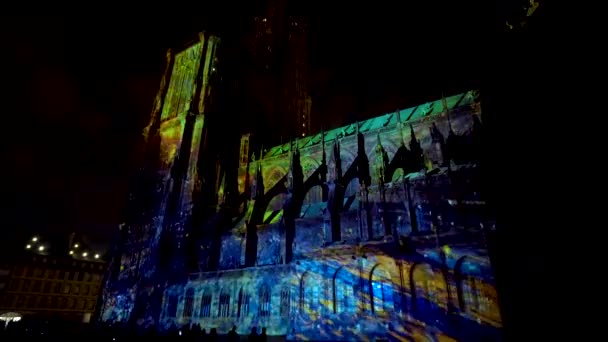 บรรณาธ การ งหาคม 2019 Strasbourg France แสงเลเซอร แสดงบนผน งของโบสถ — วีดีโอสต็อก