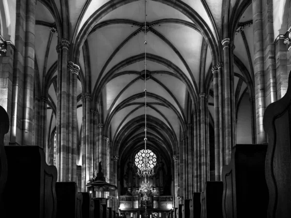 Orgue à pipe de Zolbermann dans l'église Saint Thomas, Strasbourg — Photo