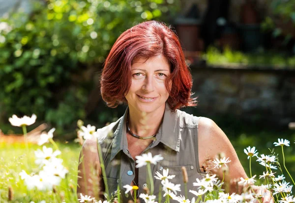 Portrait Beautiful Woman Deep Red Hair Garden Background Nature Flowers — Stock Photo, Image