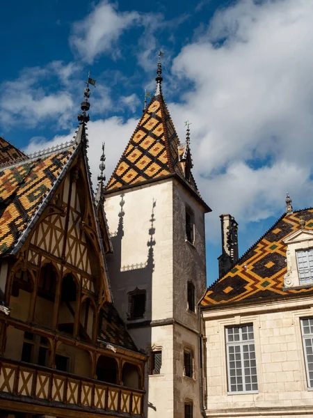 Prachtige Oude Architectuur Van Bourgondië Straten Van Stad Beaune Zonnige — Stockfoto