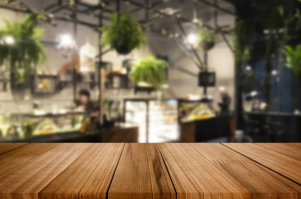 Wybranym Pusty Brązowy Drewniany Stół Kawiarni Lub Ciekawy Rozmycie Tła — Zdjęcie stockowe
