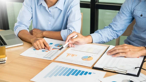 Business Team Hände Bei Der Arbeit Mit Plan Auf Dem — Stockfoto