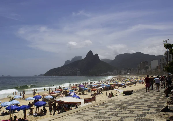 Río Janeiro Brasil Noviembre 2018 Playa Ipanema Soleado Día Verano —  Fotos de Stock