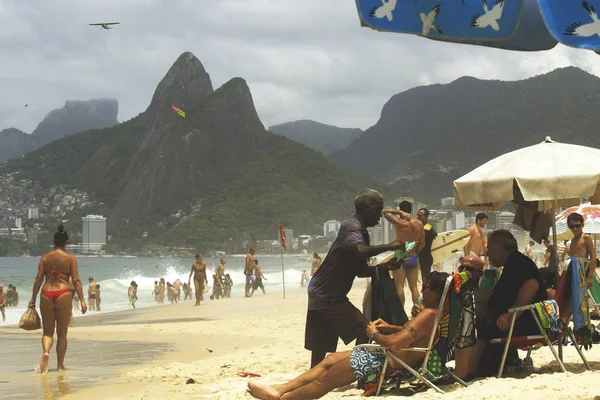 Rio Janeiro Brasilien November 2018 Ipanema Beach Den Soliga Sommardag — Stockfoto